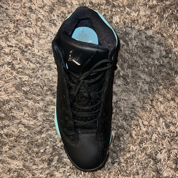 Only worn them once jordan 13 ‘island green’ and i have the original box - Picture 2 of 8